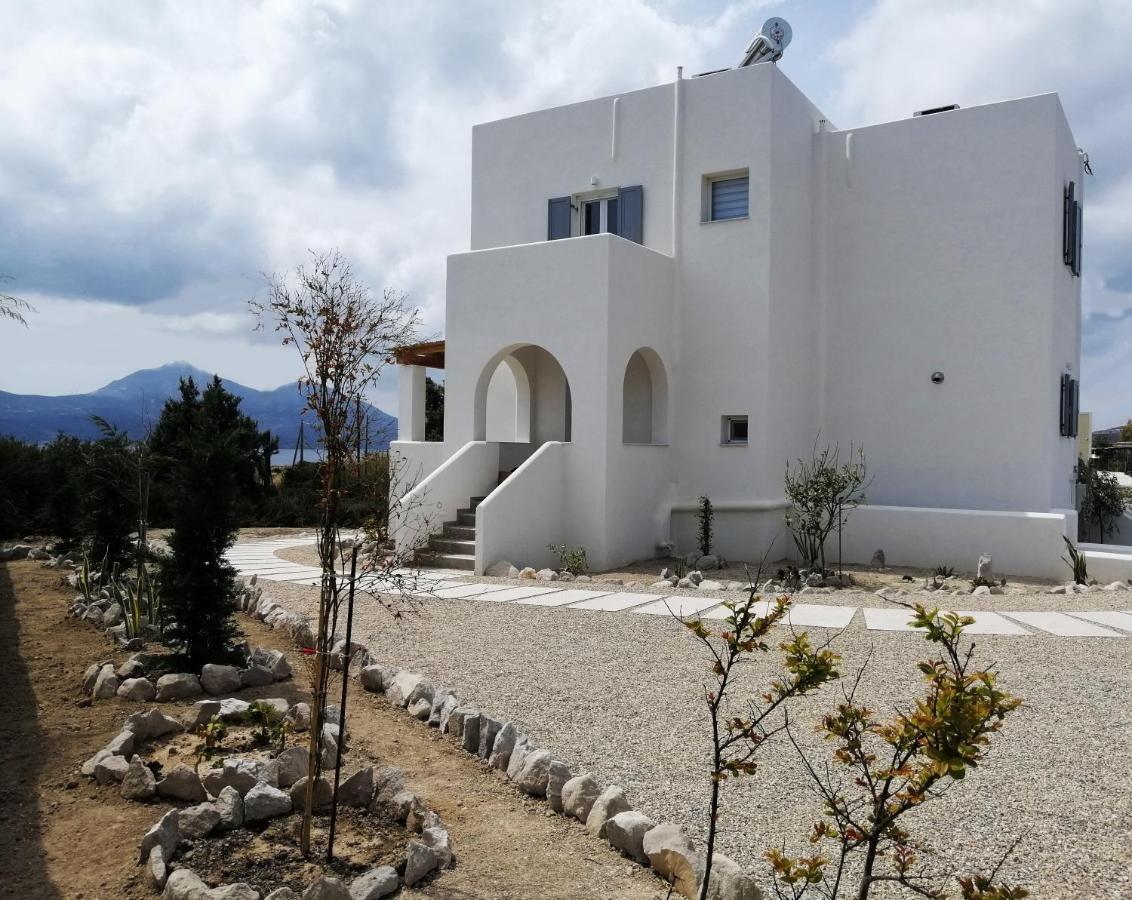 Villa Nelleas Adamantas  Exteriör bild